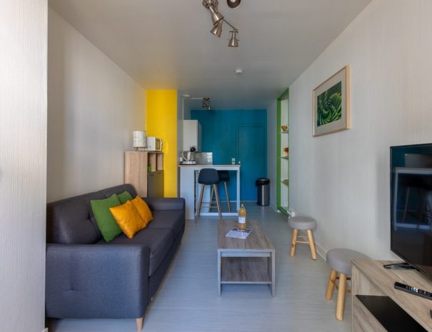 Résidence Kméléon : Logements de courte durée au Mans. Passez d'agréables séjours en famille, entre amis ou pour le travail.