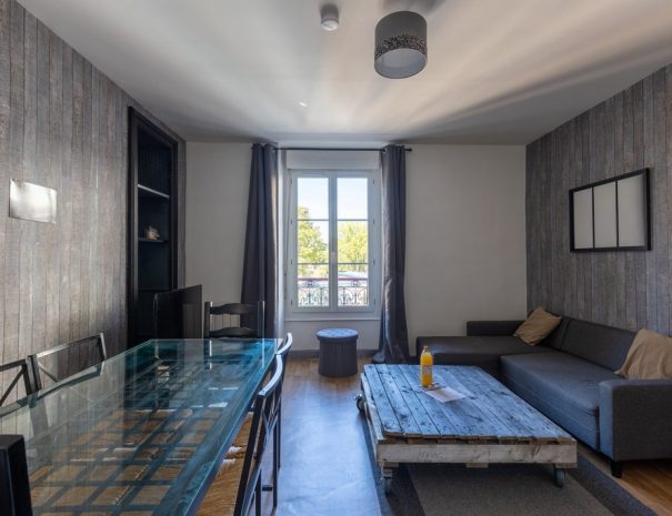 Résidence Kméléon : Logements de courte durée au Mans. Passez d'agréables séjours en famille, entre amis ou pour le travail.